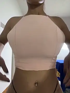 Bandidasexy22 online show from 10/18/25, 02:19