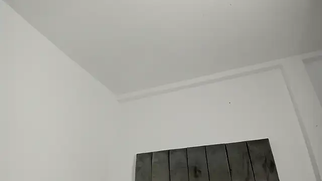 Snapshot of Ebony_danik chatting on 02/05/26, 01:01 Ebony danik online show from 02/05/26, 01:01