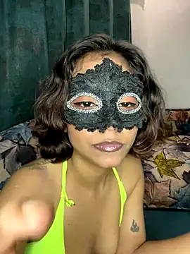 SIZZLER 1100 online show from 10/03/25, 07:59