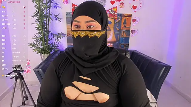 samanee konn online show from 04/29/26, 07:09