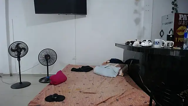 yohacriss online show from 10/26/25, 08:37