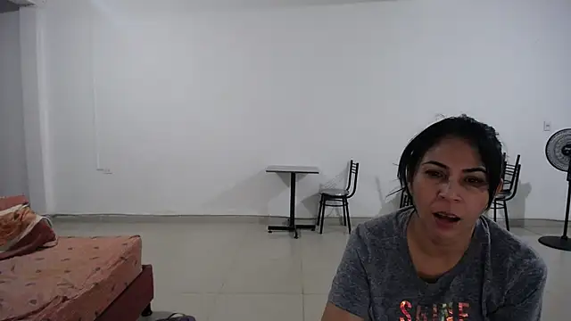 yohacriss online show from 10/29/25, 05:17