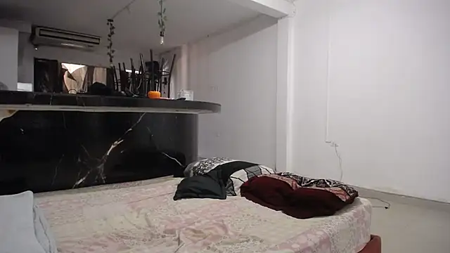 yohacriss online show from 09/21/25, 06:46