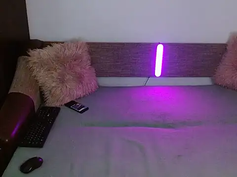 IvyClouds online show from 11/07/25, 08:08