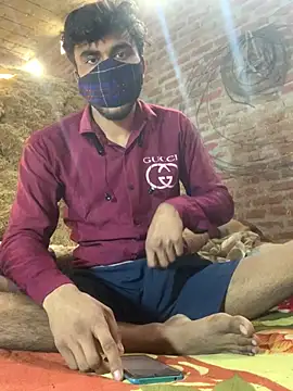 Snapshot of uniquesexyboy5689 chatting on 02/01/26, 08:01 uniquesexyboy5689 online show from 02/01/26, 08:01