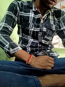 uniquesexyboy5689 online show from 10/21/25, 07:41