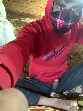 Snapshot of uniquesexyboy5689 chatting on 01/09/26, 07:48 uniquesexyboy5689 online show from 01/09/26, 07:48