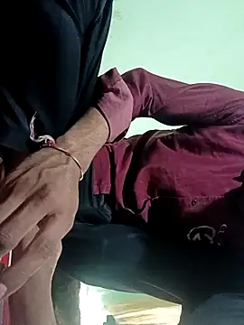 uniquesexyboy5689 online show from 10/08/25, 07:43