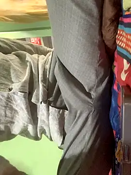 uniquesexyboy5689 online show from 10/10/25, 05:52