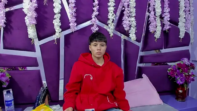 Snapshot of Bruno_Cruzz chatting on 02/20/26, 07:10 Bruno Cruzz online show from 02/20/26, 07:10