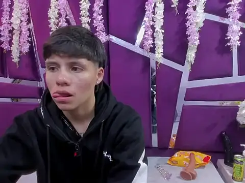 Bruno Cruzz online show from 12/17/25, 02:05