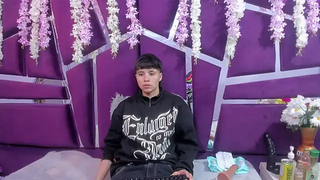 Bruno Cruzz online show from 12/16/25, 02:38