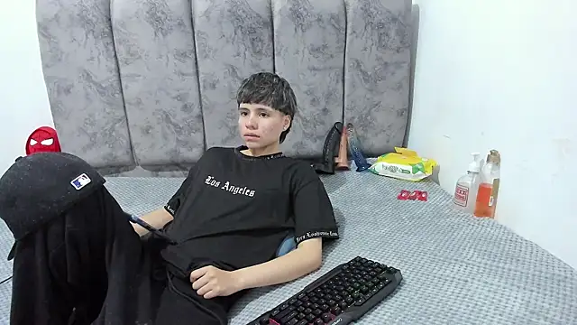 Bruno Cruzz online show from 06/25/26, 05:12