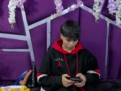 Snapshot of Bruno_Cruzz chatting on 02/01/26, 02:10 Bruno Cruzz online show from 02/01/26, 02:10