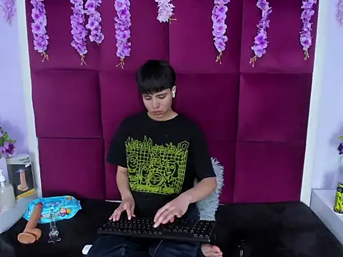 Bruno Cruzz online show from 10/30/25, 02:21