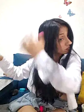 Snapshot of SofiiMilf chatting on 10/04/25, 07:48 SofiiMilf online show from 10/04/25, 07:48