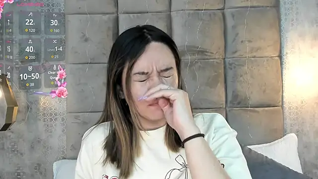 Snapshot of Sky_Junne chatting on 02/22/26, 05:36 Sky Junne online show from 02/22/26, 05:36