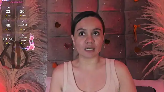 Snapshot of Sky_Junne chatting on 02/16/26, 06:06 Sky Junne online show from 02/16/26, 06:06