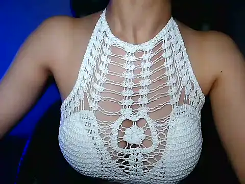 akankshapuri online show from 11/23/25, 05:23