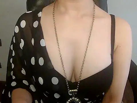 Snapshot of akankshapuri chatting on 09/09/25, 07:18 akankshapuri online show from 09/09/25, 07:18