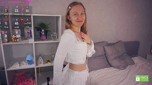 EarnestineGyllenband online show from 12/02/25, 06:26