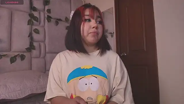 sophiievv online show from 09/19/25, 12:31