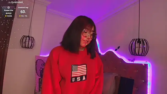 sophiievv online show from 11/06/25, 07:07