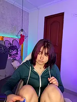 sophiievv online show from 12/19/25, 06:43