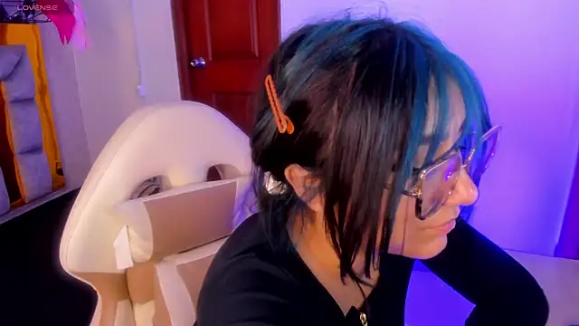 sophiievv online show from 02/25/26, 09:14