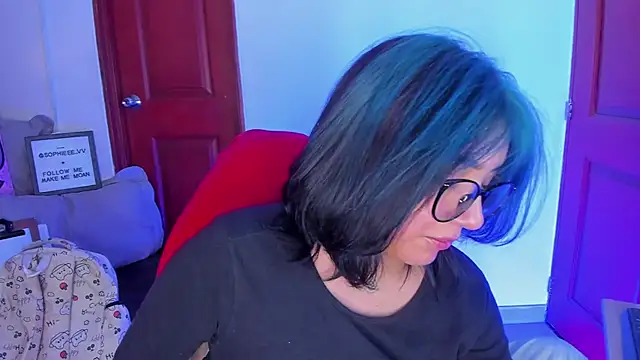 sophiievv online show from 02/17/26, 06:38