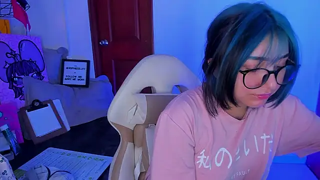 sophiievv online show from 02/18/26, 06:48