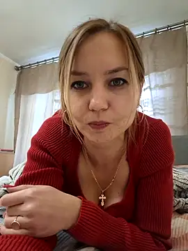 Snapshot of VeroLoverx chatting on 10/07/25, 01:34 VeroLoverx online show from 10/07/25, 01:34