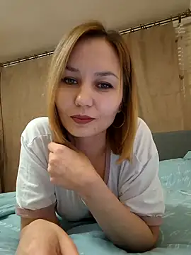 VeroLoverx online show from 12/18/25, 06:23