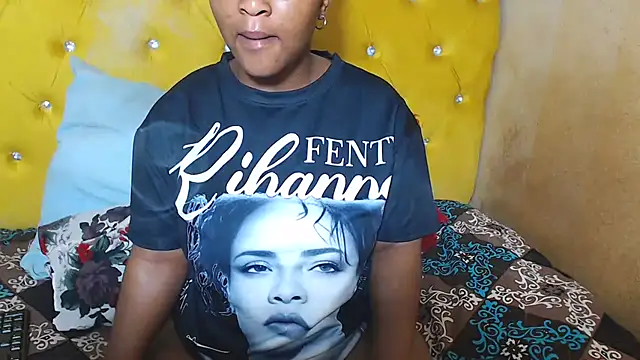 ThickBoityAlison  online show from 11/05/25, 02:14