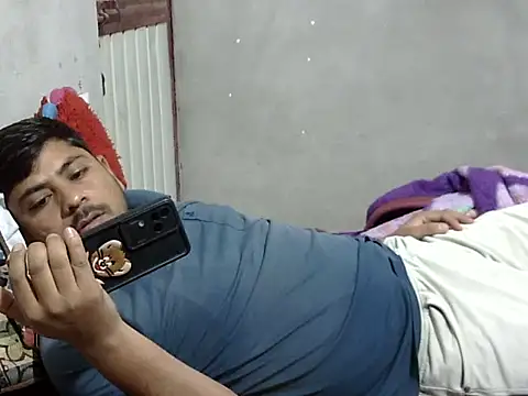 Ajmersingh335512 online show from 04/04/26, 03:18