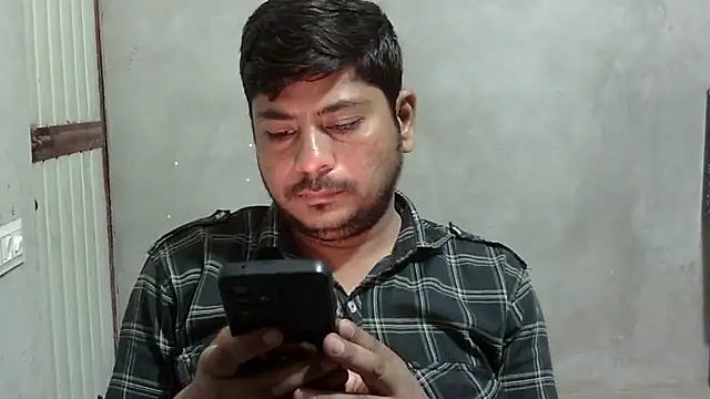 Snapshot of Ajmersingh335512 chatting on 04/22/26, 04:47 Ajmersingh335512 online show from 04/22/26, 04:47