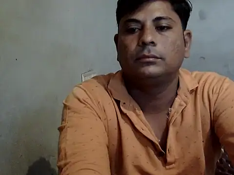 Snapshot of Ajmersingh335512 chatting on 10/04/25, 08:16 Ajmersingh335512 online show from 10/04/25, 08:16
