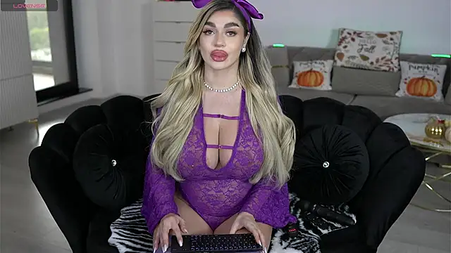 Ellyxxxelly online show from 11/07/25, 12:31