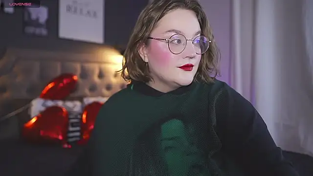 Alissa S online show from 02/12/25, 01:06