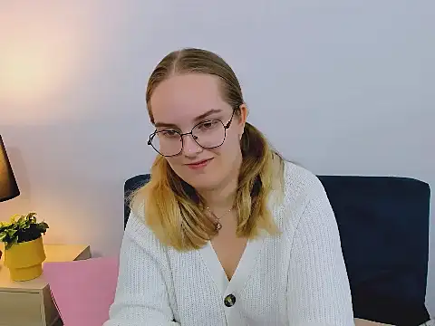 AliceCrazy69 online show from 11/07/25, 01:15