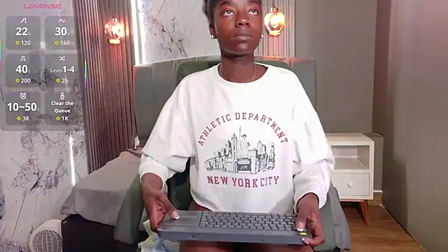 katia green1 online show from 10/24/25, 11:53