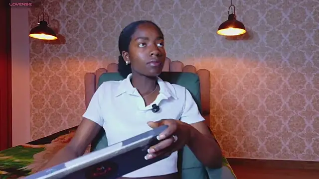 katia green1 online show from 11/20/25, 03:45