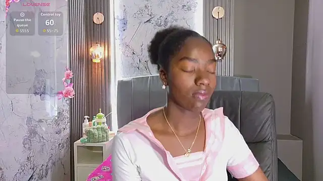 katia green1 online show from 04/19/26, 11:55