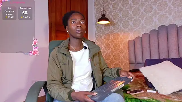 katia green1 online show from 12/15/25, 12:22