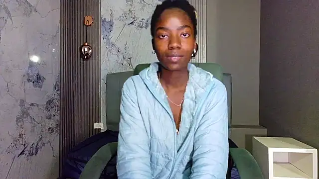 katia green1 online show from 12/03/25, 11:42