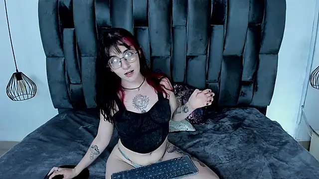 AfroditaLeclair online show from 10/24/25, 08:08