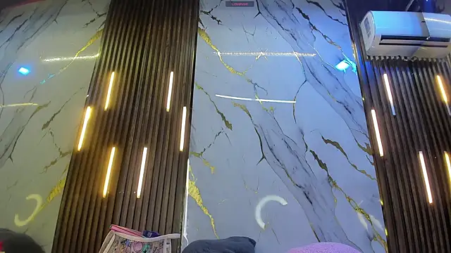 VictoriaDuart online show from 11/27/25, 08:09