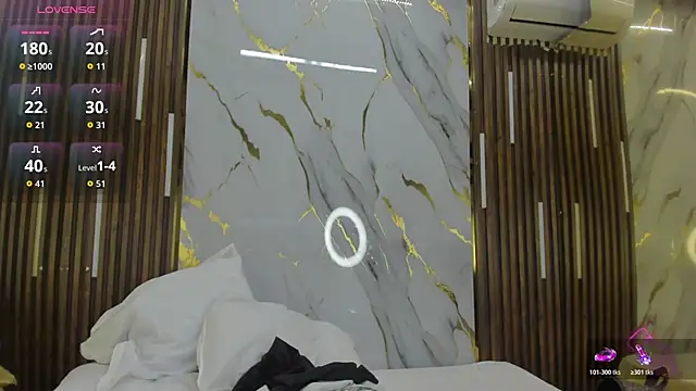 VictoriaDuart online show from 04/06/26, 08:21