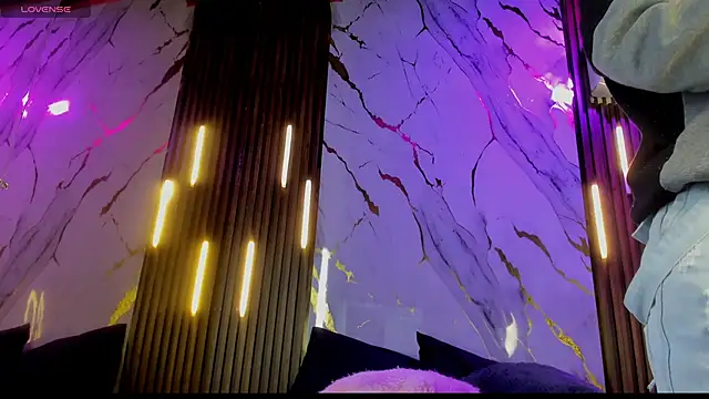 VictoriaDuart online show from 09/25/25, 07:53