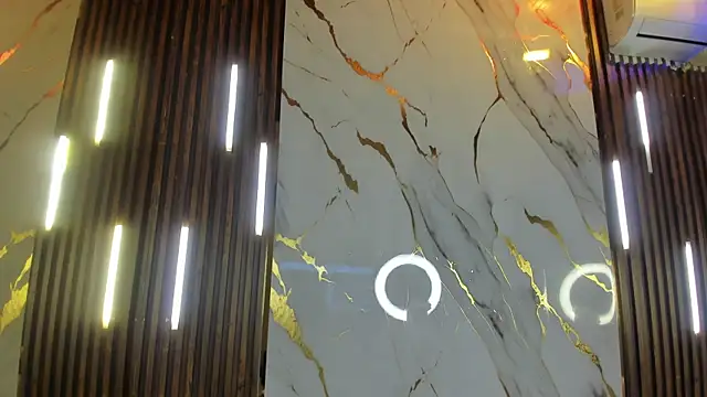 VictoriaDuart online show from 03/31/26, 08:11